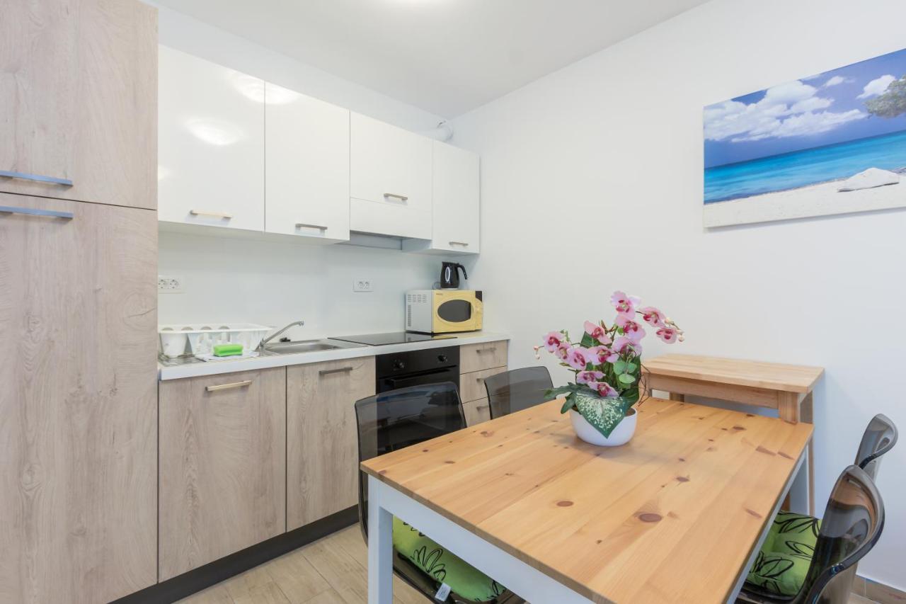 Apartments Vugrinec With Terrace Baška Екстериор снимка
