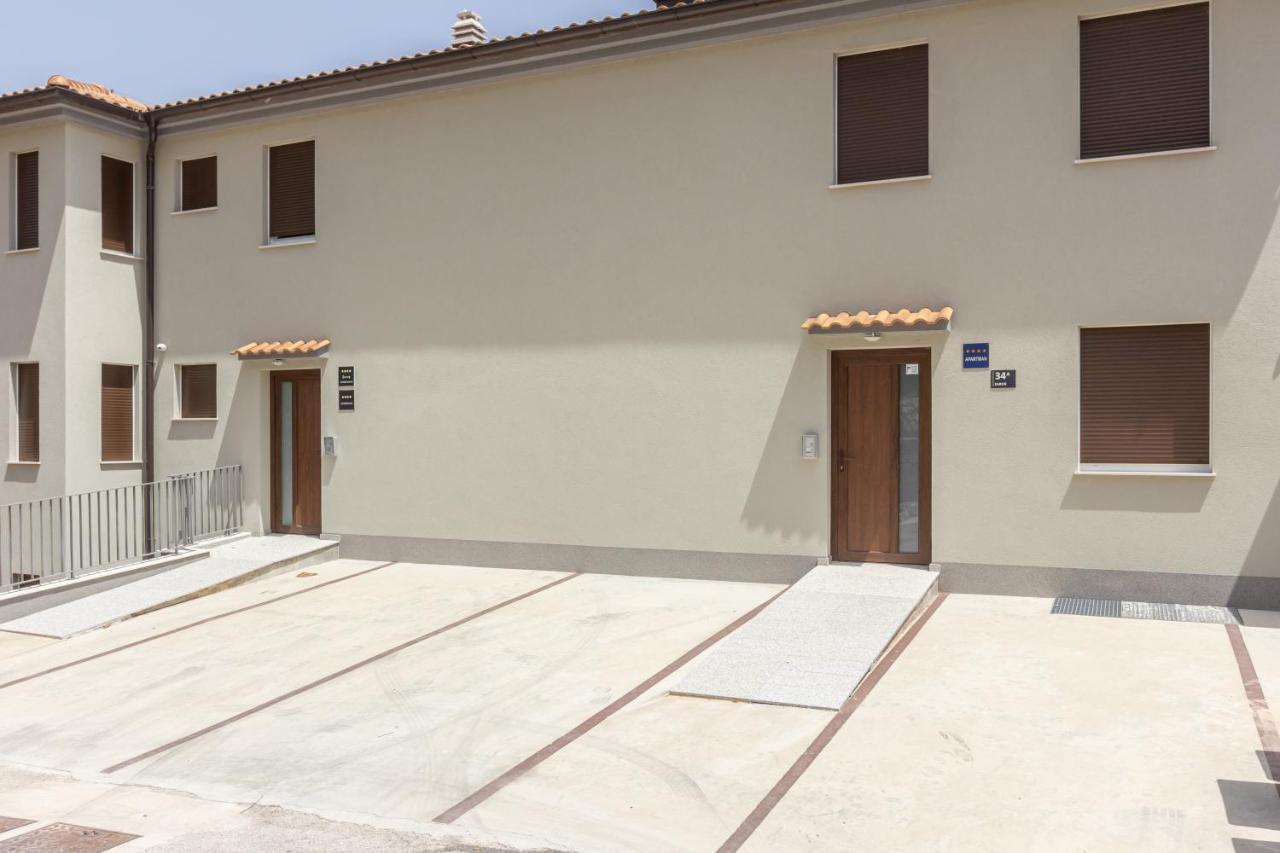 Apartments Vugrinec With Terrace Baška Екстериор снимка