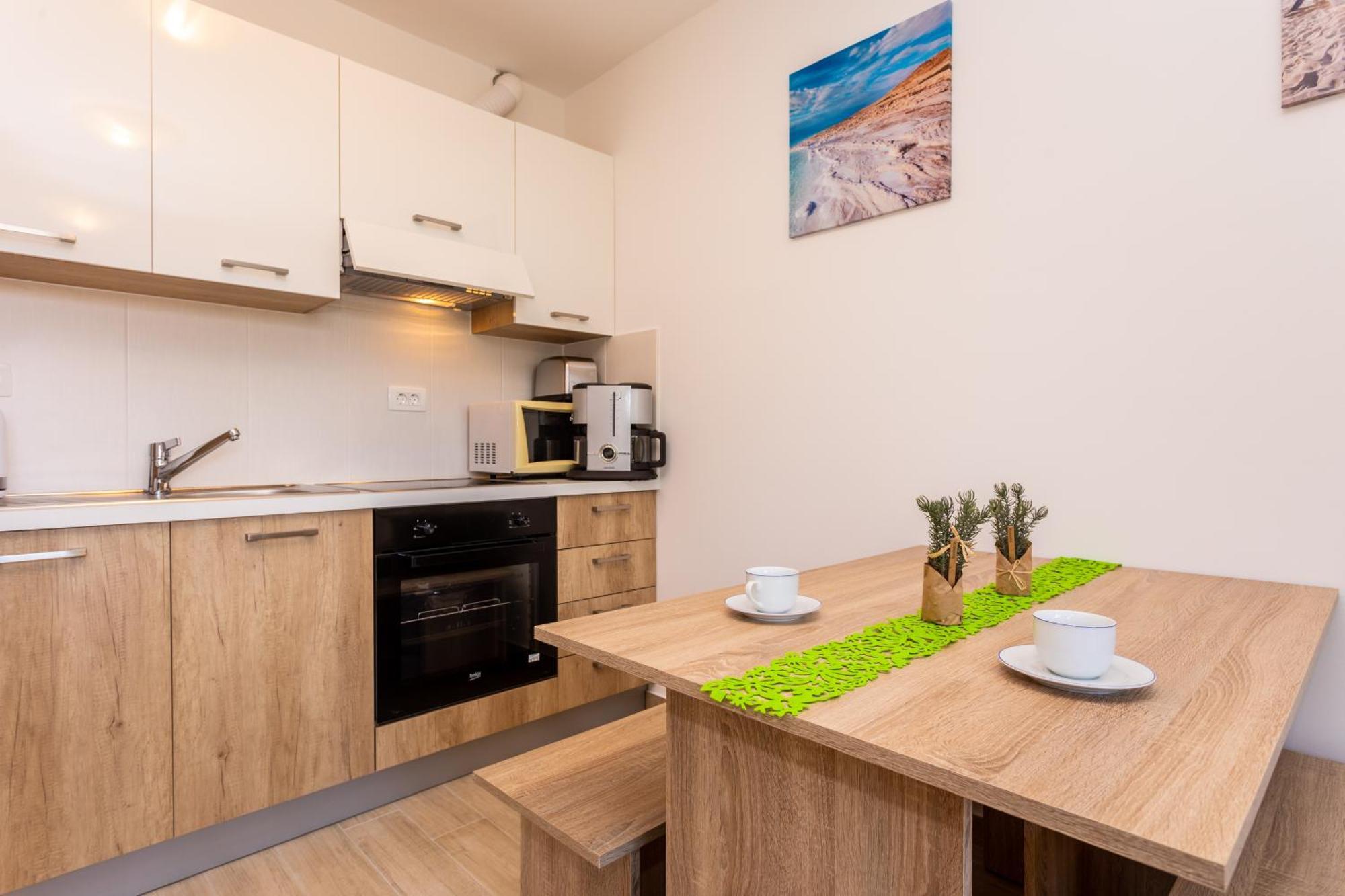 Apartments Vugrinec With Terrace Baška Екстериор снимка