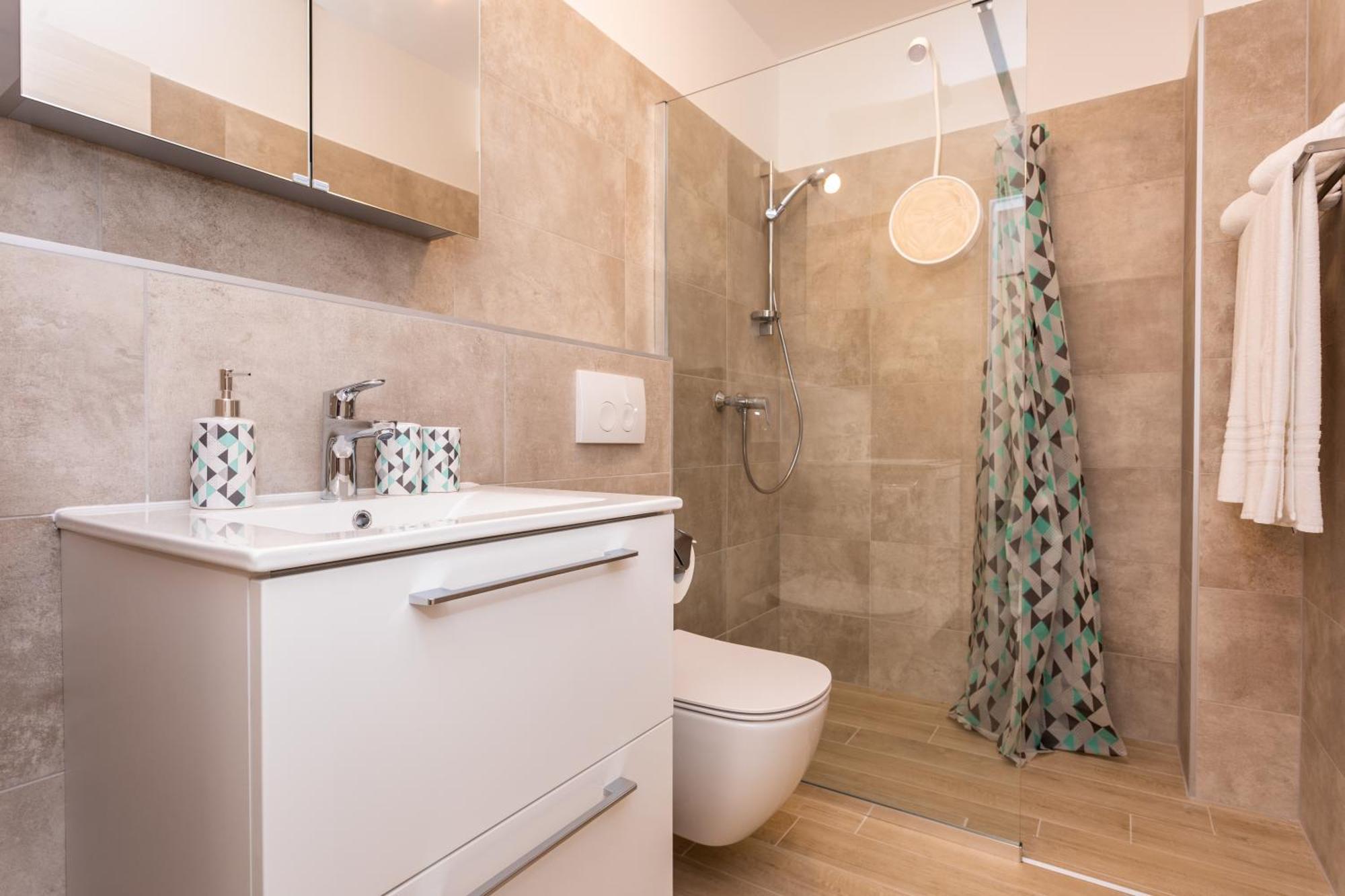 Apartments Vugrinec With Terrace Baška Екстериор снимка