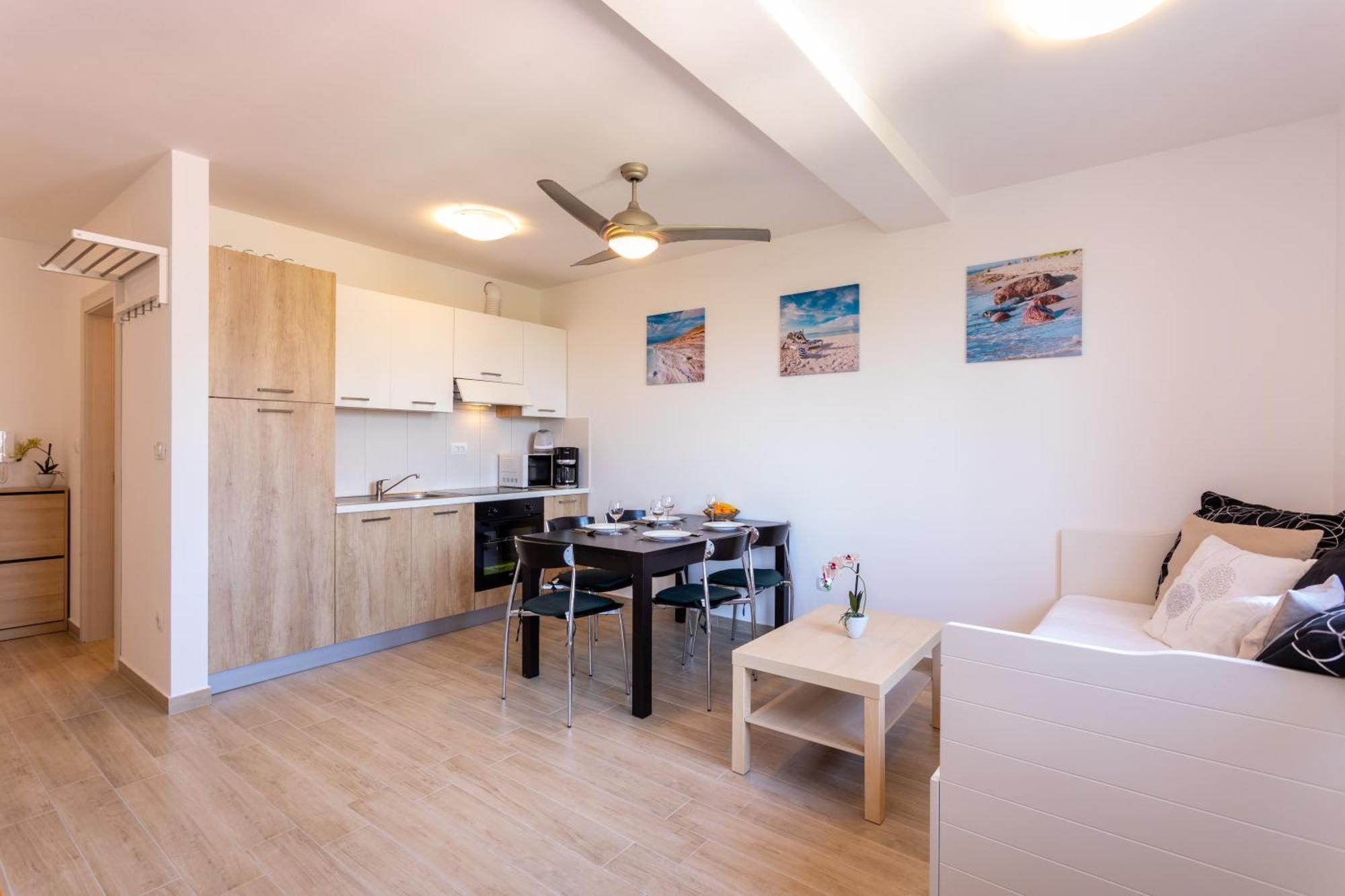 Apartments Vugrinec With Terrace Baška Екстериор снимка