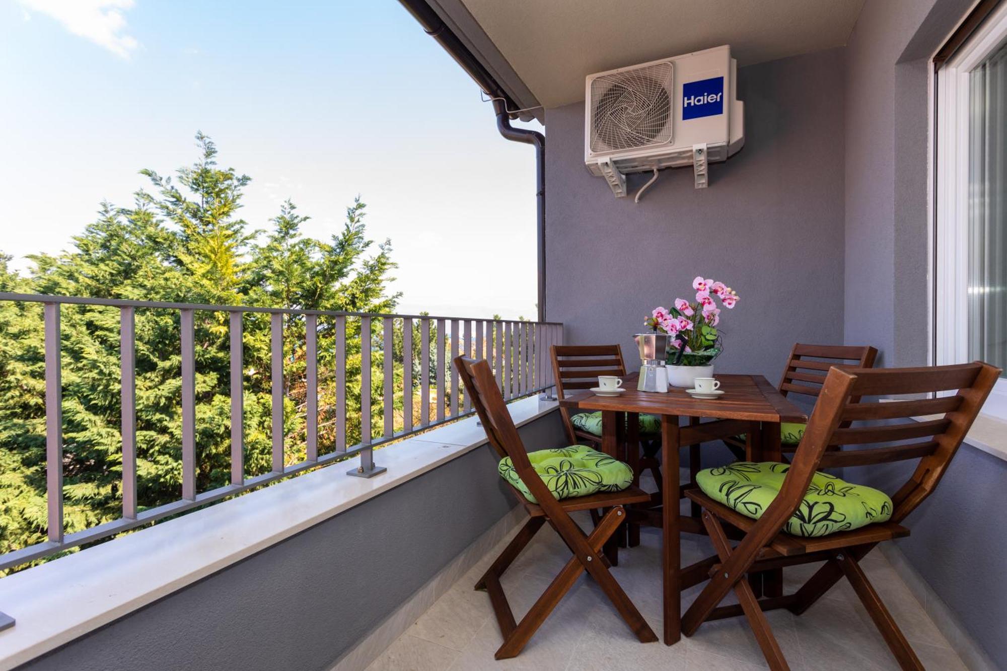 Apartments Vugrinec With Terrace Baška Екстериор снимка